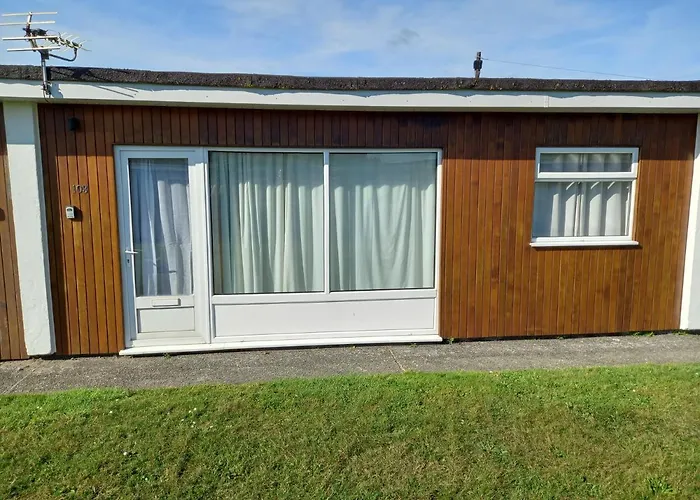 103 Norton Park