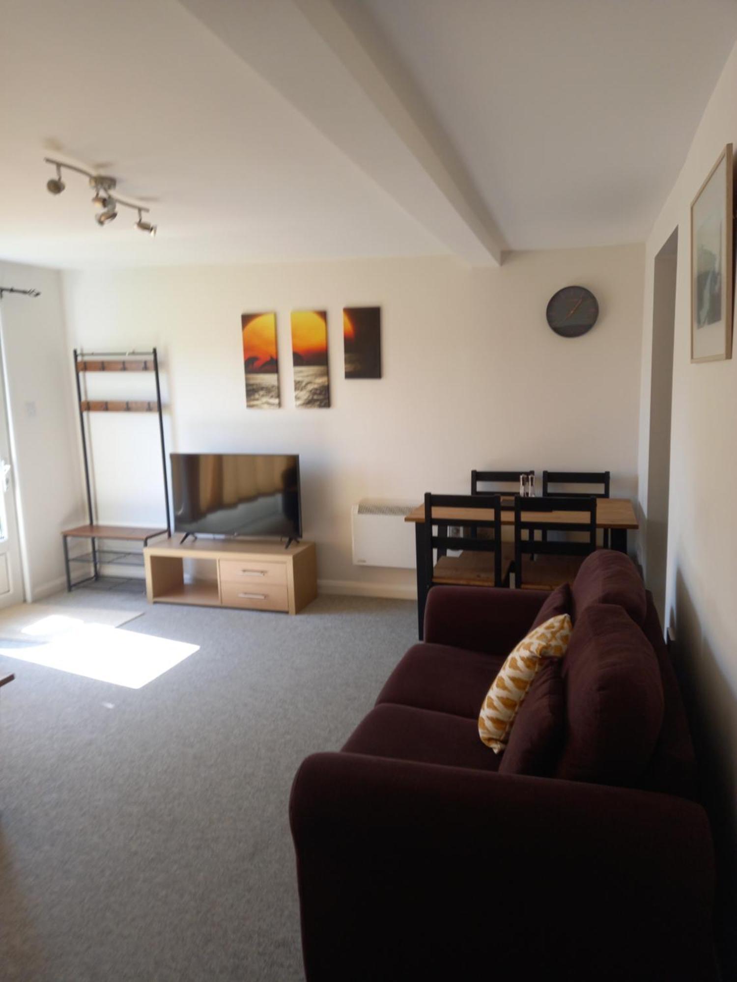 103 Norton Park Apartment *